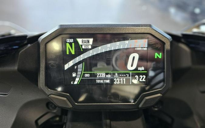 2024 Kawasaki Ninja® ZX™-6R Metallic Flat Spark Black/Ebony