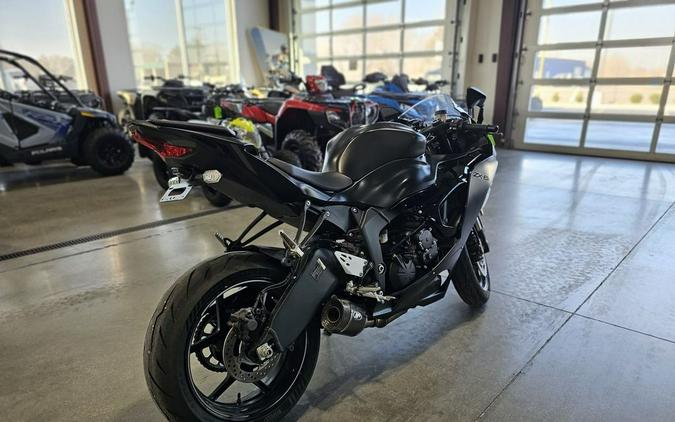 2024 Kawasaki Ninja® ZX™-6R Metallic Flat Spark Black/Ebony