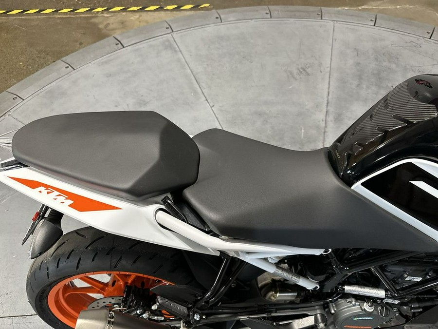 2020 KTM Duke 200