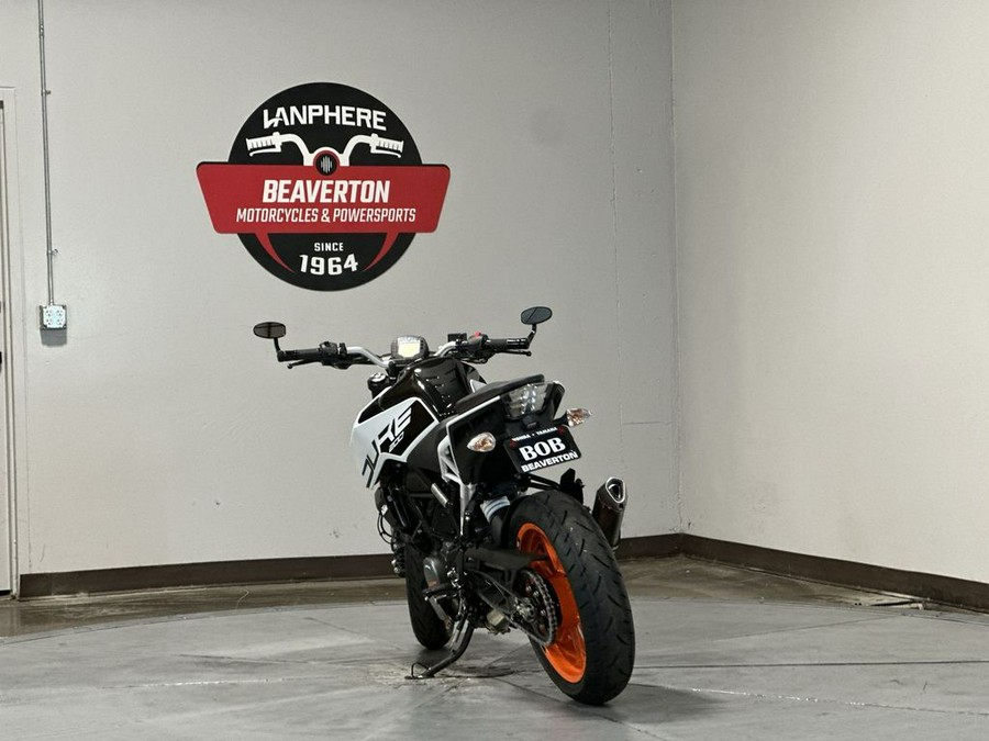 2020 KTM Duke 200