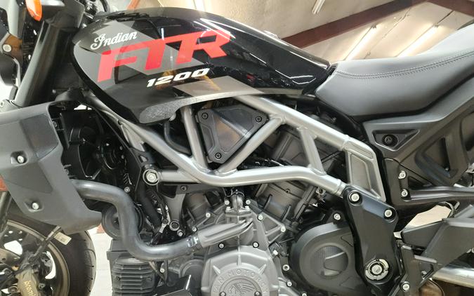 2023 Indian Motorcycle FTR S - FP8911