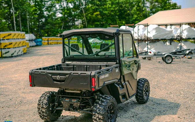 2024 Can-Am® Defender DPS CAB HD9