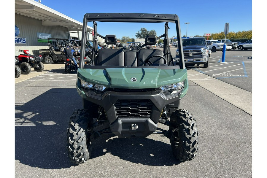 2024 Can-Am Defender Pro DPS HD10