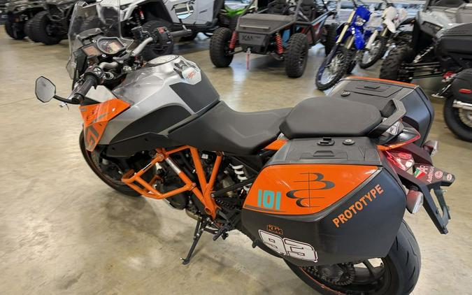 2017 KTM 1290 Super Duke GT