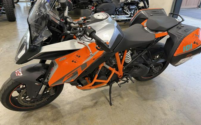 2017 KTM Super Duke 1290 GT