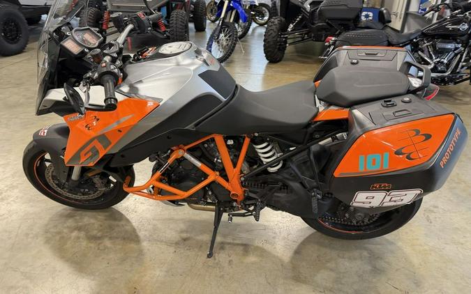 2017 KTM 1290 Super Duke GT