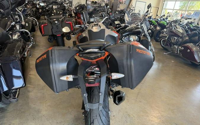 2017 KTM 1290 Super Duke GT