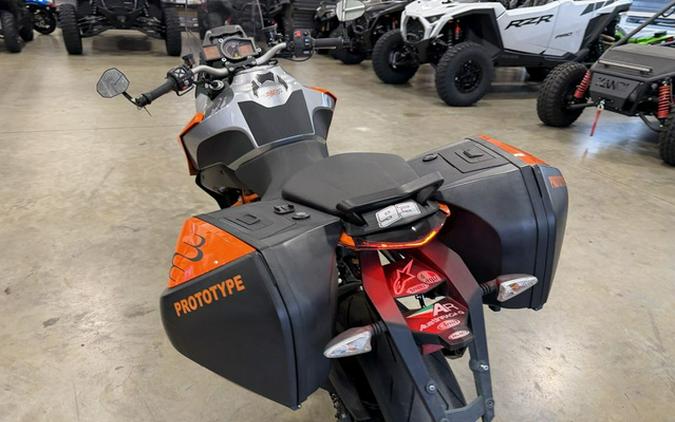 2017 KTM Super Duke 1290 GT