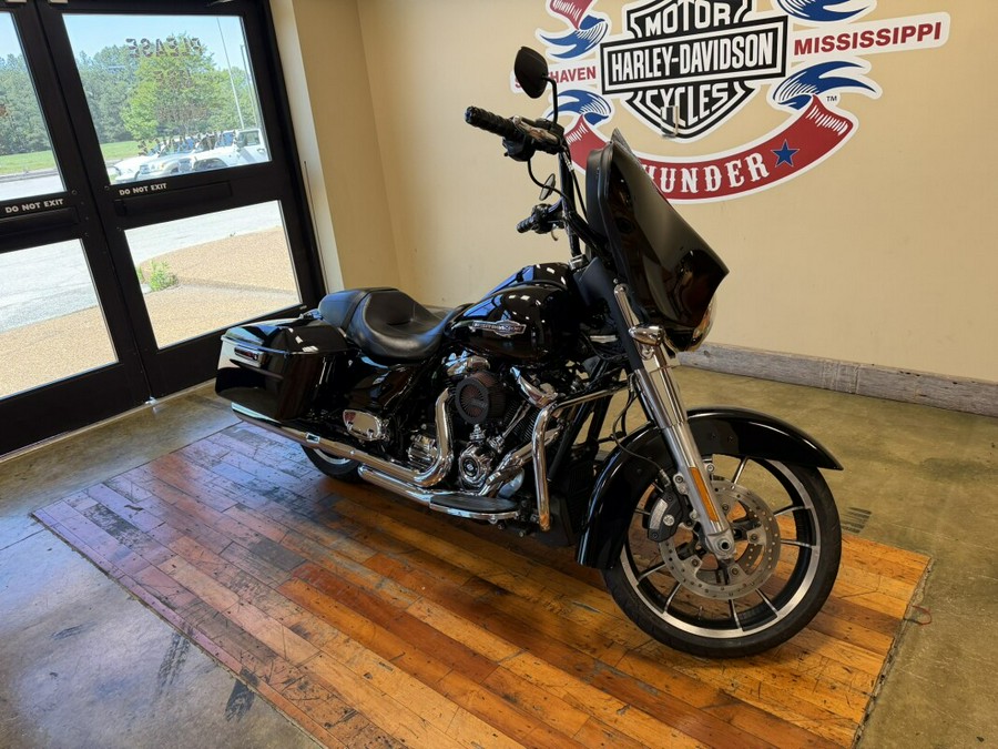 Used 2021 Harley-Davidson Street Glide Grand American Touring Motorcycle For Sale Near Memphis, TN