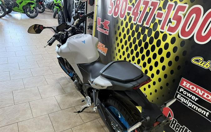 2025 Yamaha MT 03