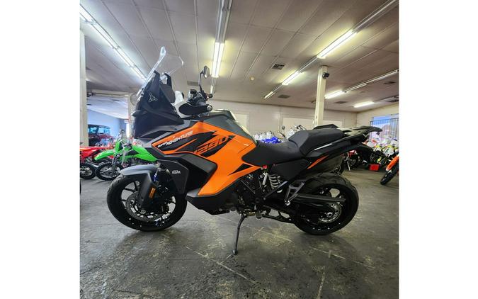 2023 KTM 1290 Super Adventure S