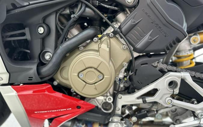 2022 Ducati Streetfighter V4 Ducati Red