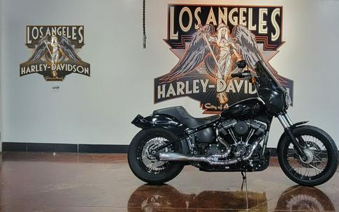 Harley-Davidson Street Bob 2018 FXBB 031431T BLACK W/PINSTRIPE