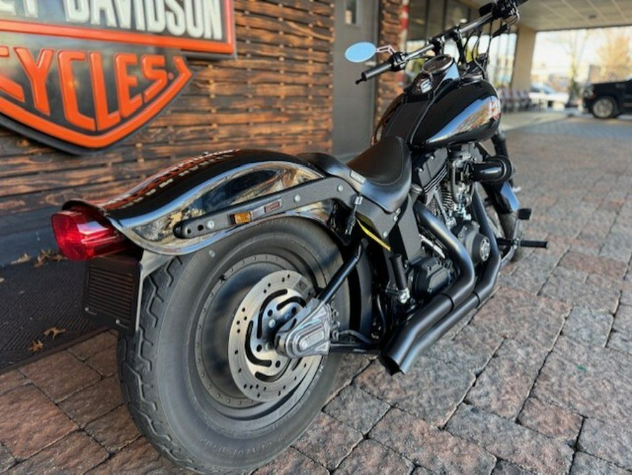 2001 Harley Davidson Night Train® FXSTB