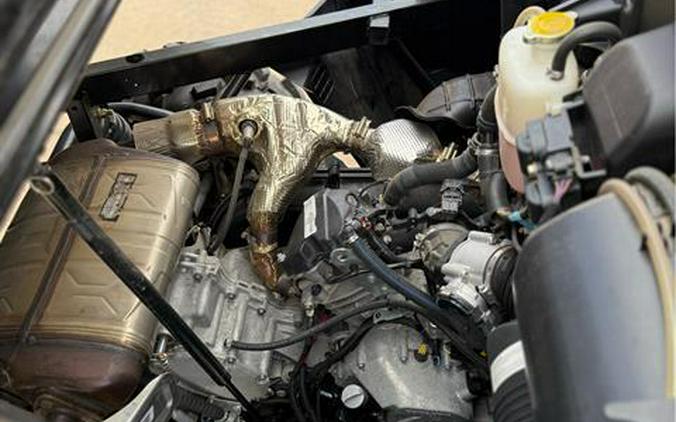 2024 Can-Am Defender XT HD10