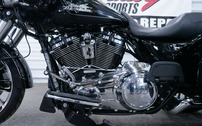 2023 Harley-Davidson Road Glide® 3