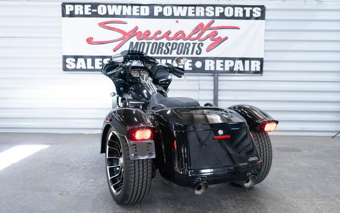 2023 Harley-Davidson Road Glide® 3