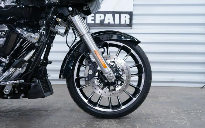 2023 Harley-Davidson Road Glide® 3