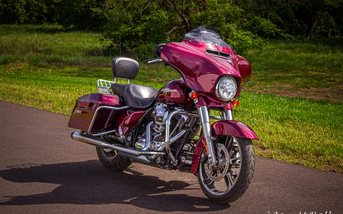 2014 Harley-Davidson® FLHXS - Street Glide® Special