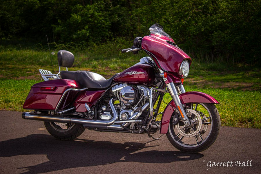 2014 Harley-Davidson® FLHXS - Street Glide® Special