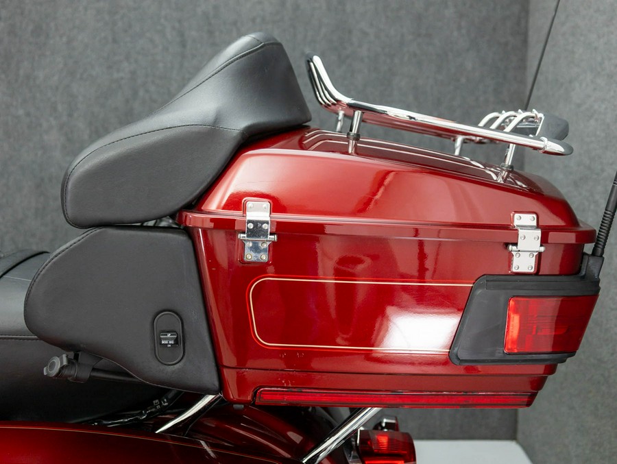 2010 HARLEY DAVIDSON FLHTCU ELECTRA GLIDE ULTRA CLASSIC W/ABS