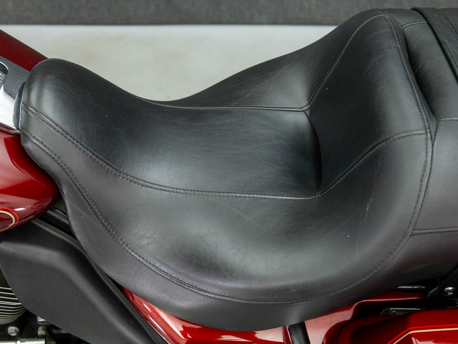 2010 HARLEY DAVIDSON FLHTCU ELECTRA GLIDE ULTRA CLASSIC W/ABS