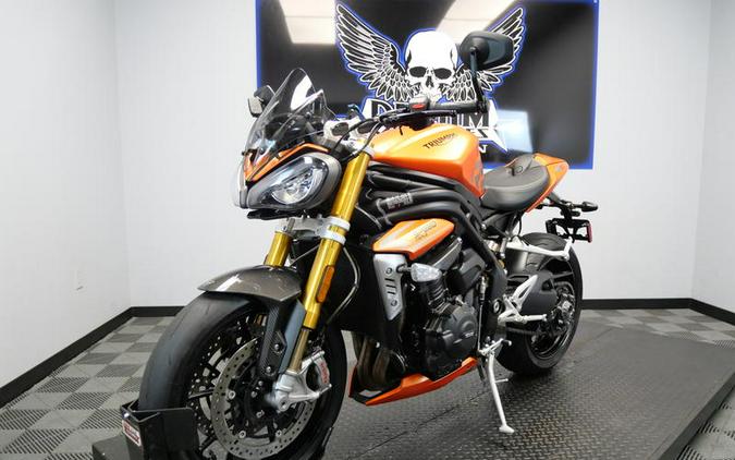 2023 Triumph Speed Triple 1200 RS Matte Baja Orange