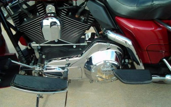 2006 Harley-Davidson® FLHTCUI - Ultra Classic® Electra Glide®