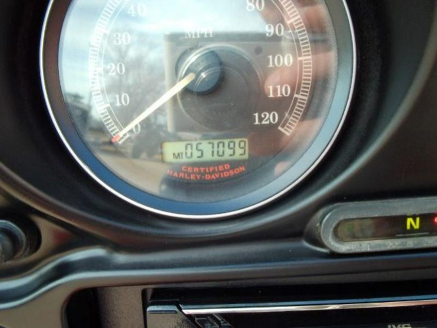 2006 Harley-Davidson® FLHTCUI - Ultra Classic® Electra Glide®