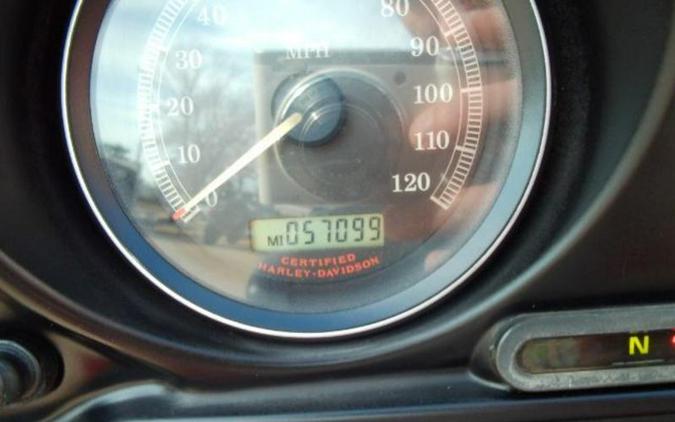 2006 Harley-Davidson® FLHTCUI - Ultra Classic® Electra Glide®