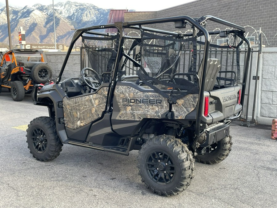 2023 Honda Pioneer 1000-5