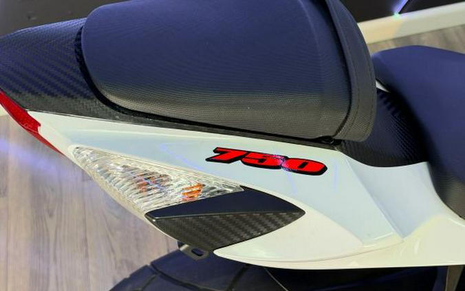 2025 Suzuki GSX-R750