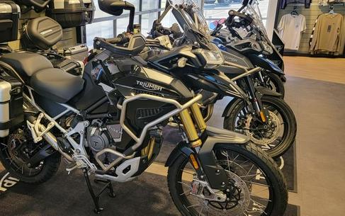 2023 Triumph Tiger 1200 Rally Explorer Sapphire Black