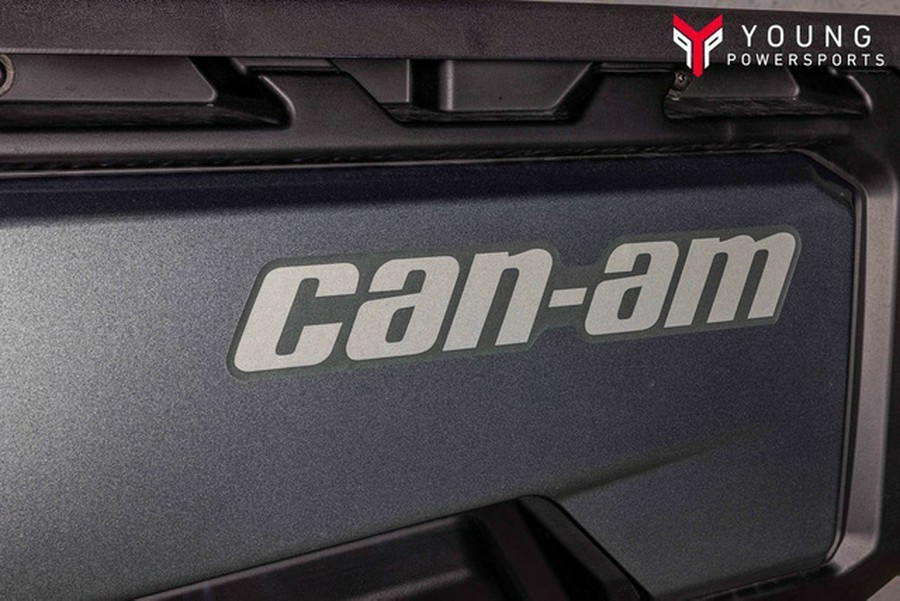 2023 Can-Am DEFENDER MAX XT HD9