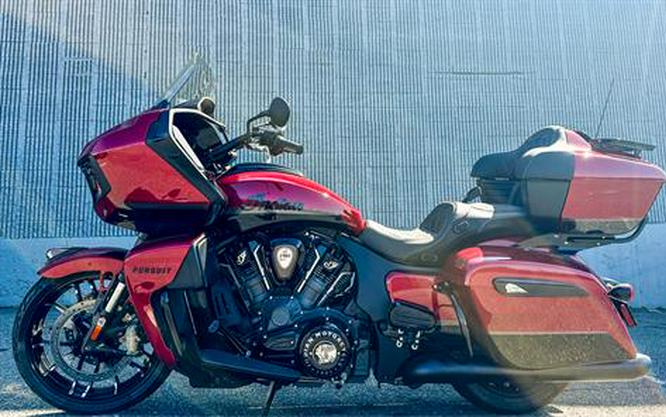 2023 Indian Motorcycle Pursuit® Dark Horse® with Premium Package