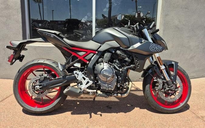 2025 Suzuki GSX-8S