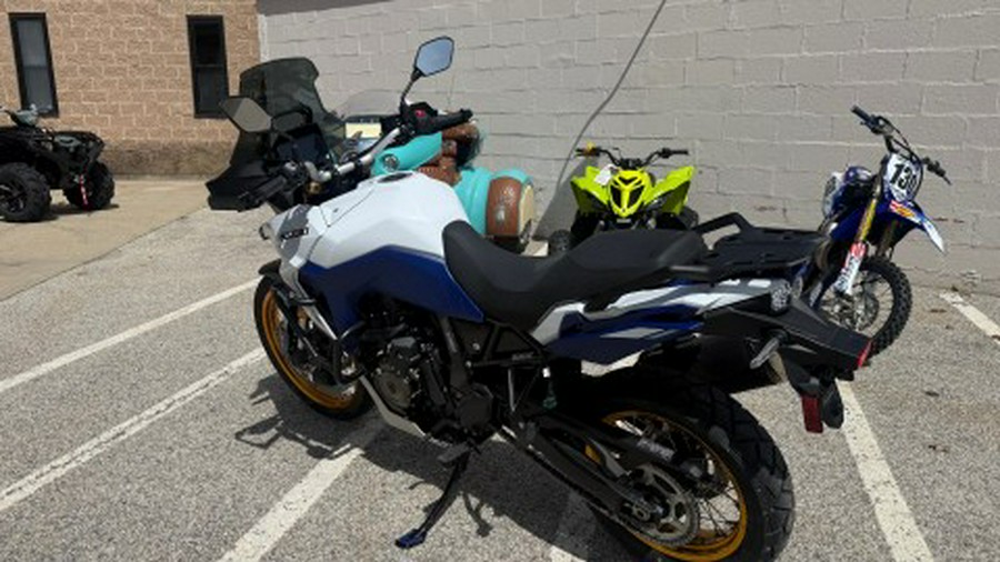 2024 Suzuki V-Strom 800DE
