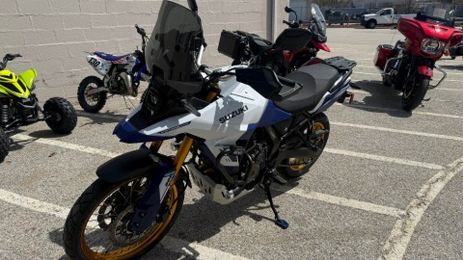 2024 Suzuki V-Strom 800DE