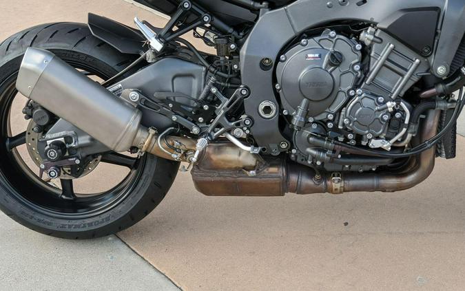 2023 Yamaha MT-10 CA