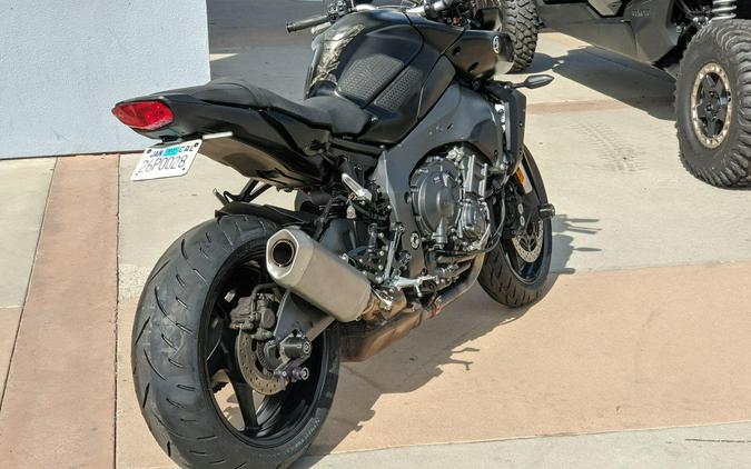 2023 Yamaha MT-10 CA