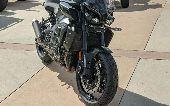 2023 Yamaha MT-10 CA