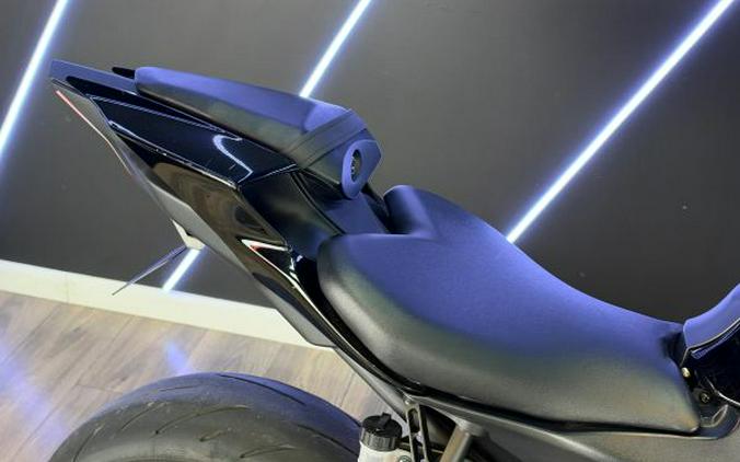 2024 YAMAHA R7