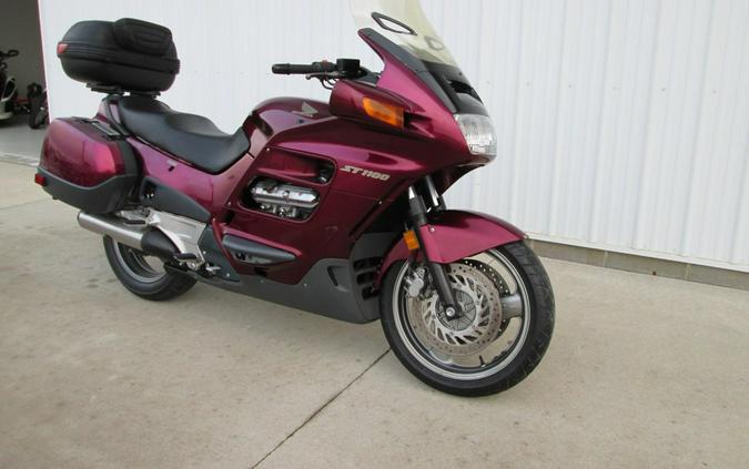 2000 Honda ST1100