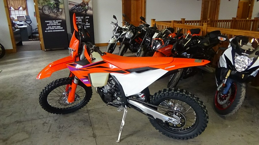 2024 KTM 350 XW-F