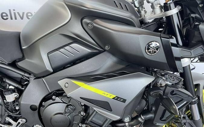 2018 Yamaha MT-10