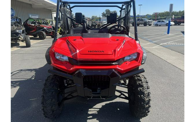 2024 Honda Pioneer 1000-6 Deluxe Crew