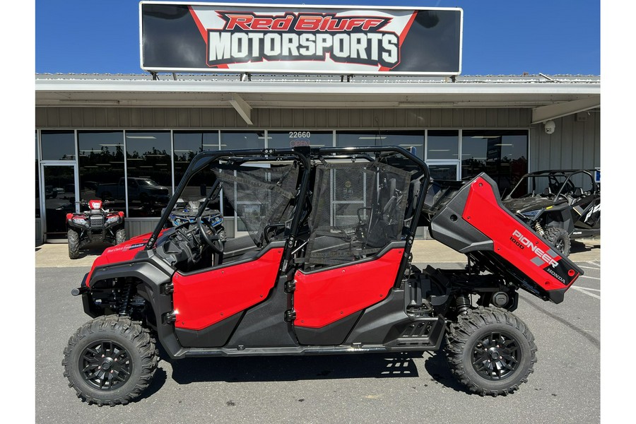 2024 Honda Pioneer 1000-6 Deluxe Crew