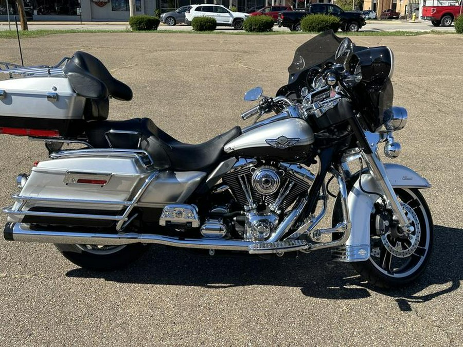 2003 Harley-Davidson® FLHTCI - Electra Glide® Classic Injection