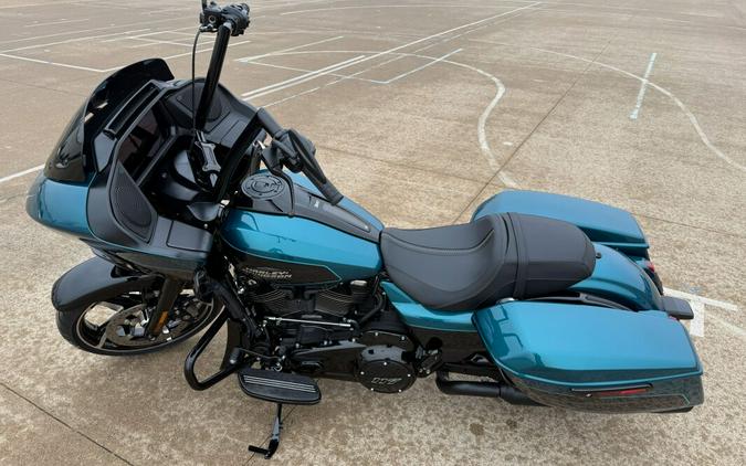 2026 Harley-Davidson® Road Glide® Teal Thunder / Vivid Black - Black