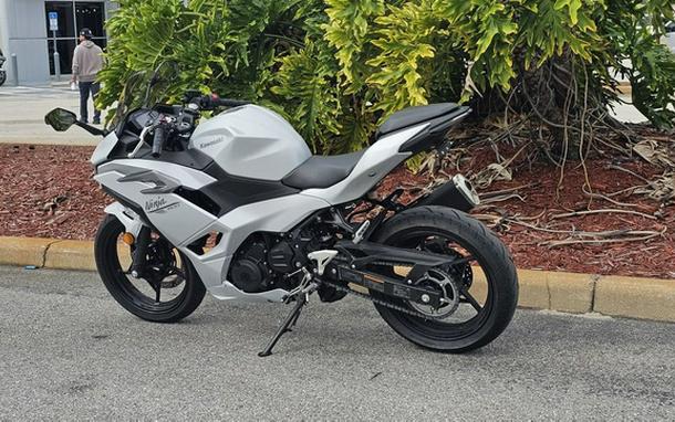 2024 Kawasaki Ninja 500 ABS